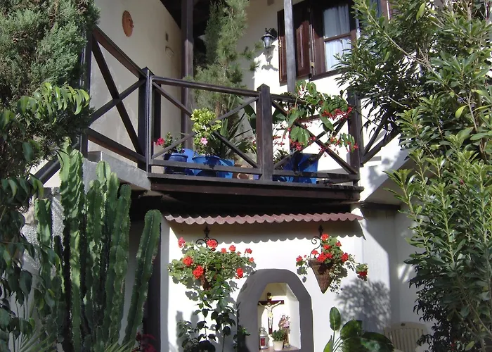 Apartman Moderne Mit Privatem Balkon Sowie Meer- Und Gebirgsblick