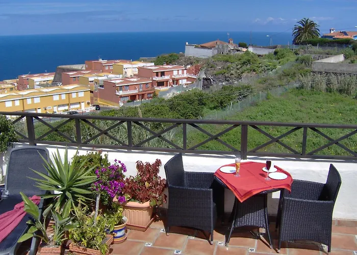 Appartement Moderne Mit Privatem Balkon Sowie Meer- Und Gebirgsblick *