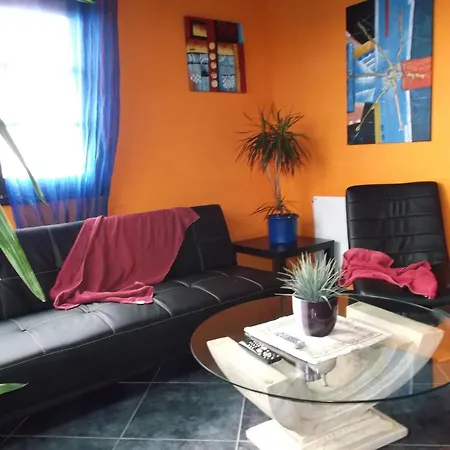 Apartment Moderne Mit Privatem Balkon Sowie Meer- Und Gebirgsblick *
